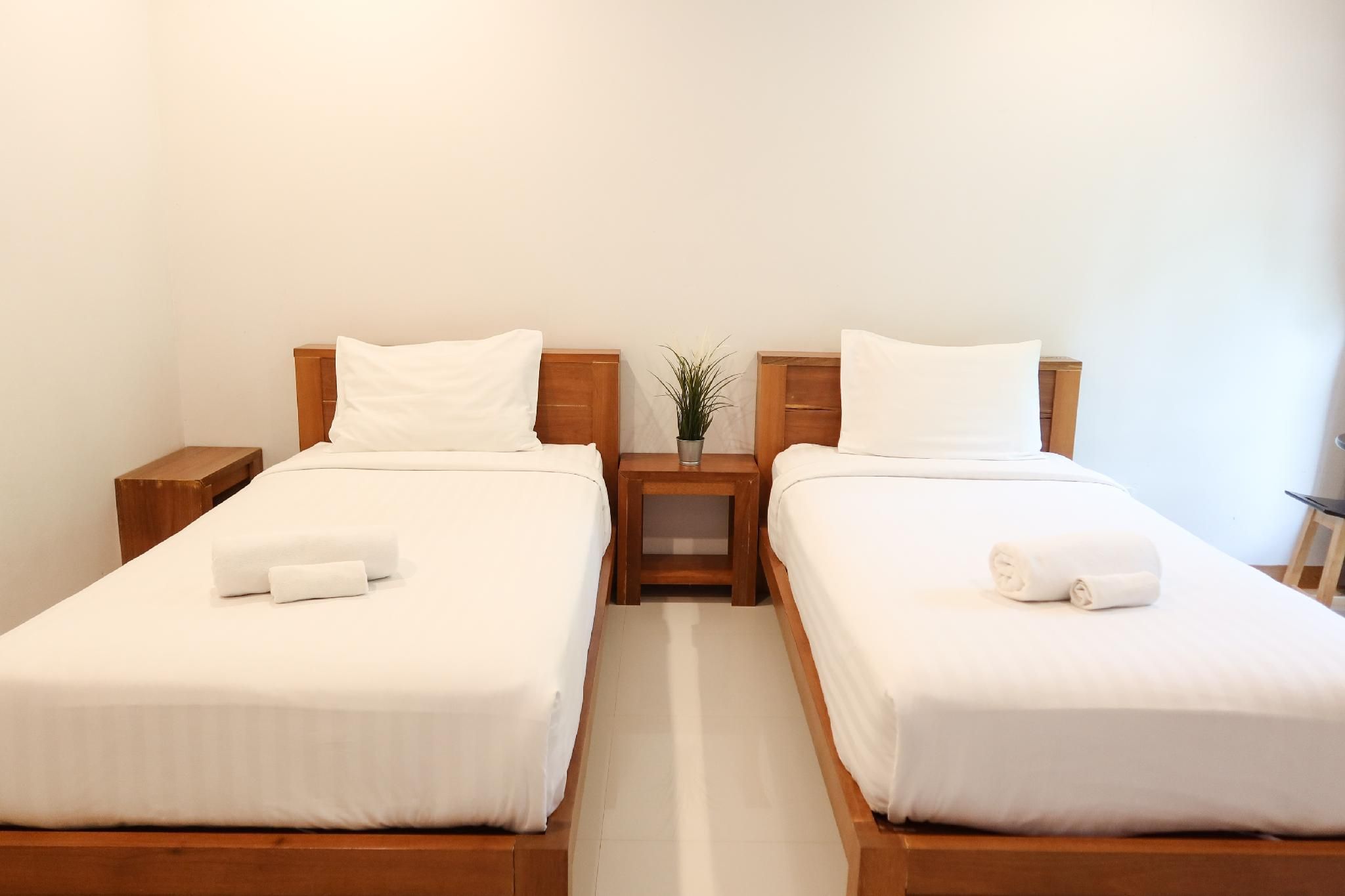 Baan Klang Suan Resort Twin Bed Room 2