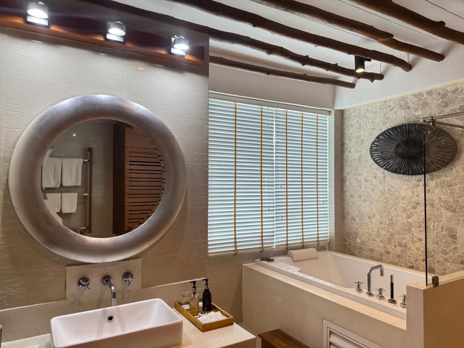 Double Room with Pool View