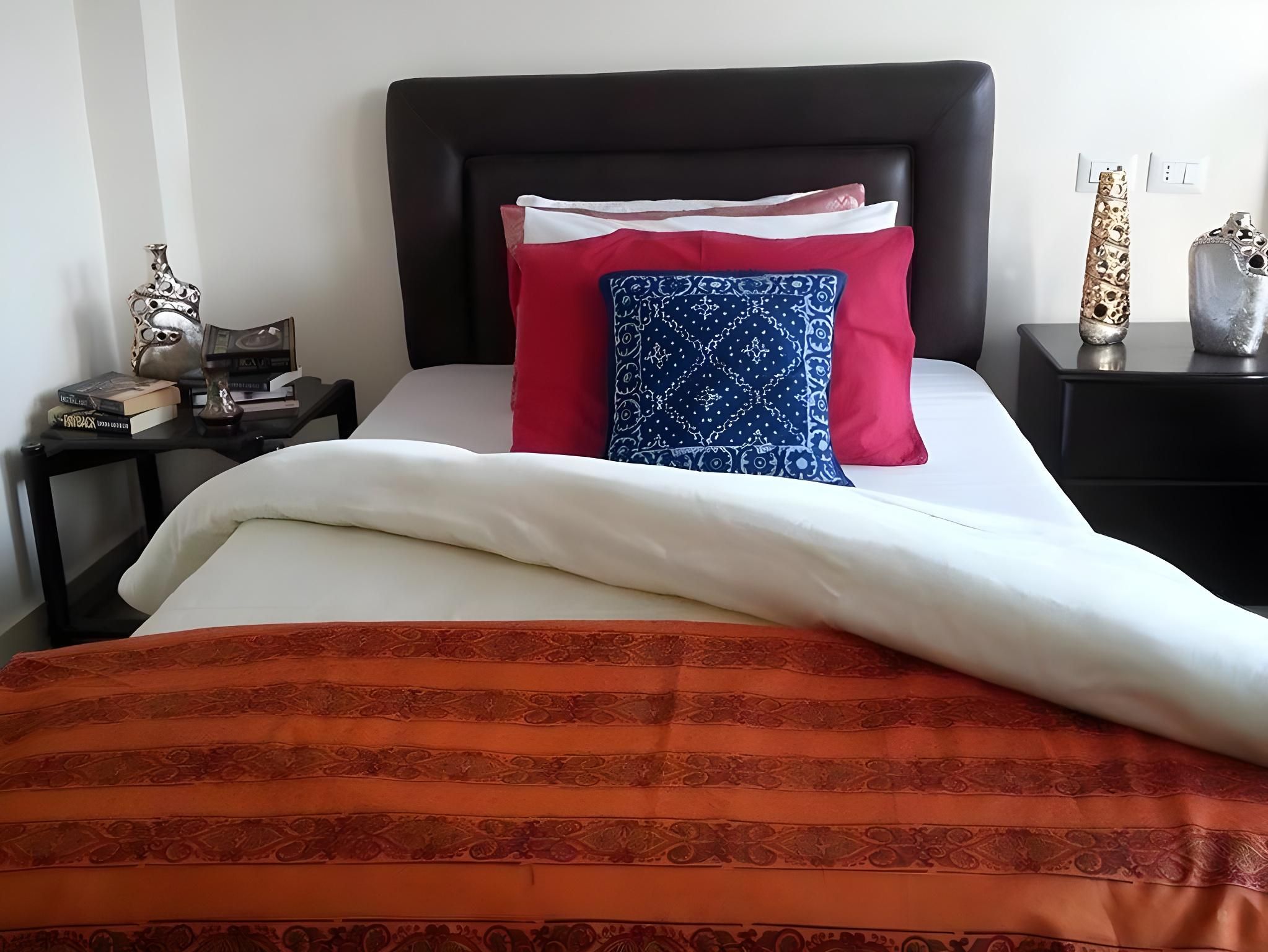 Single Room with Private Bathroom