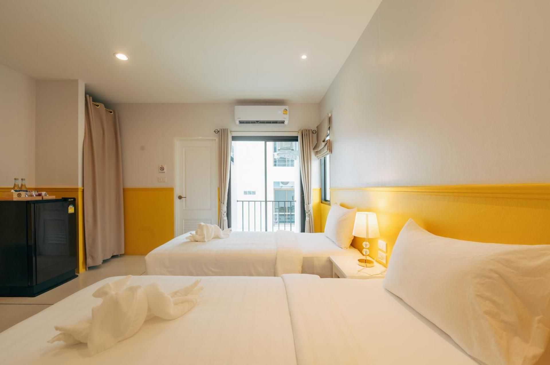 Deluxe Twin Room