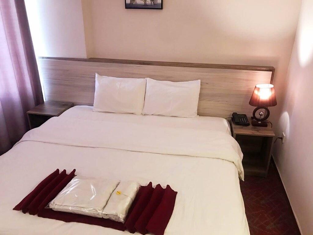 Standard Room with King Bed