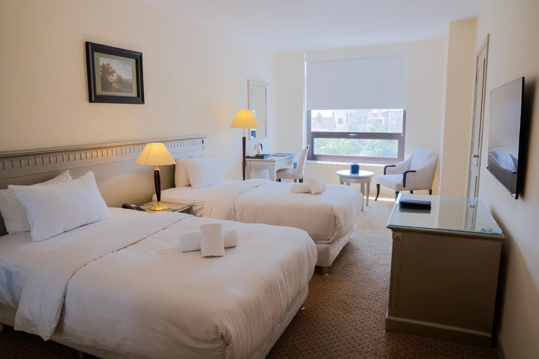 Armada Avenue Hotel Amman Twin City View - 2 Queen Bed