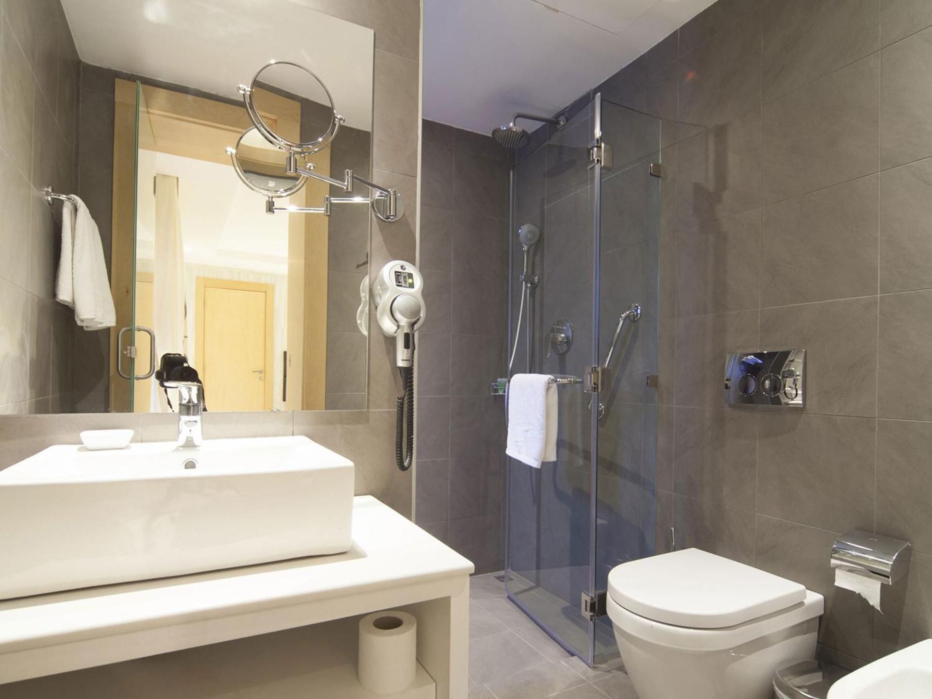 Twin Room with Balcony