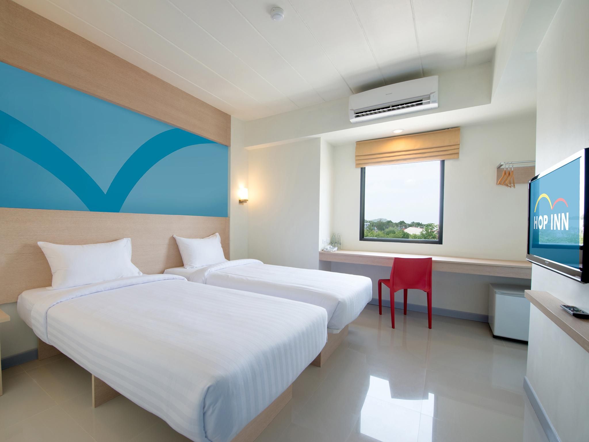 Standard Twin  Room