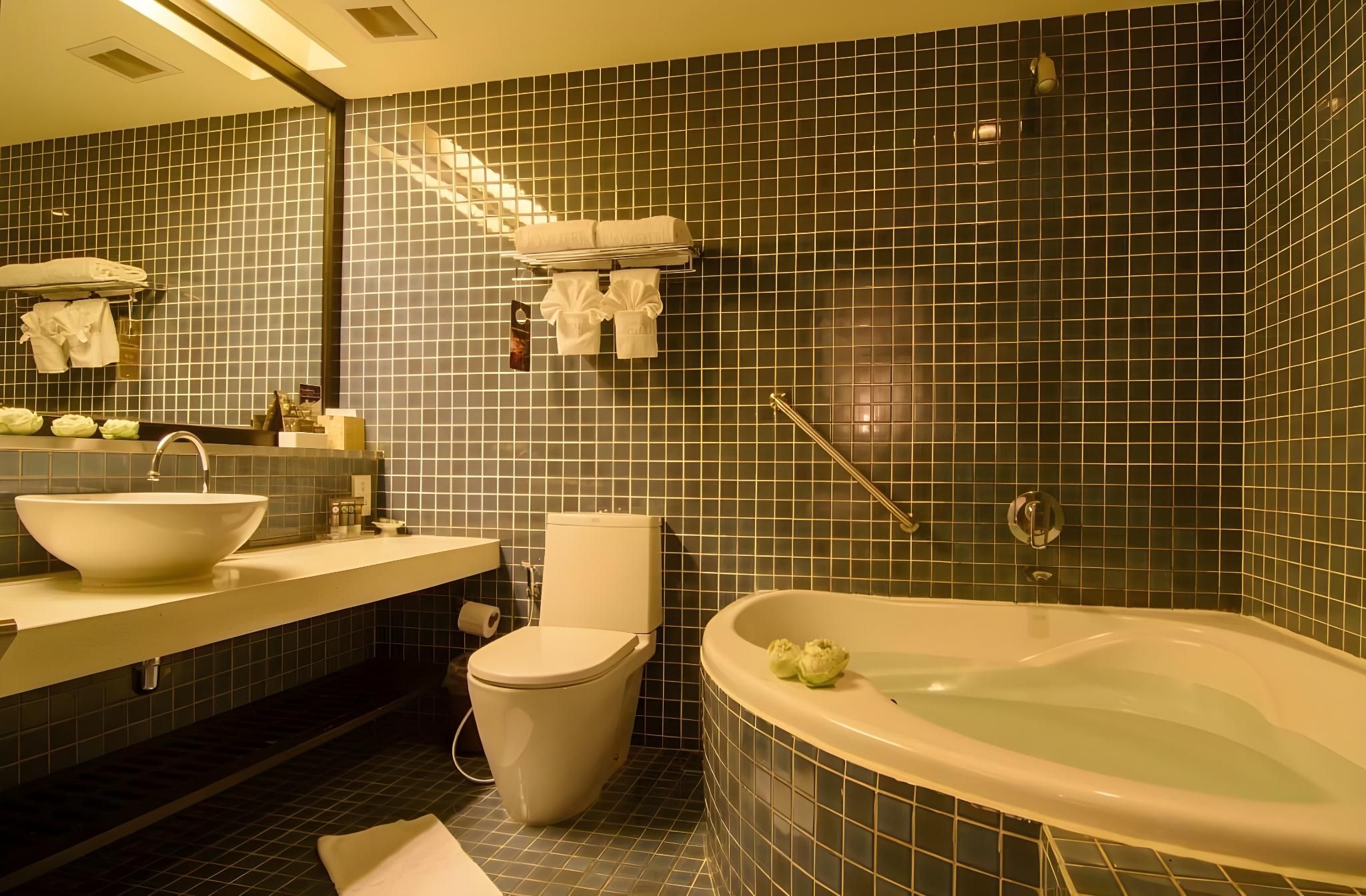 Garden View Suite