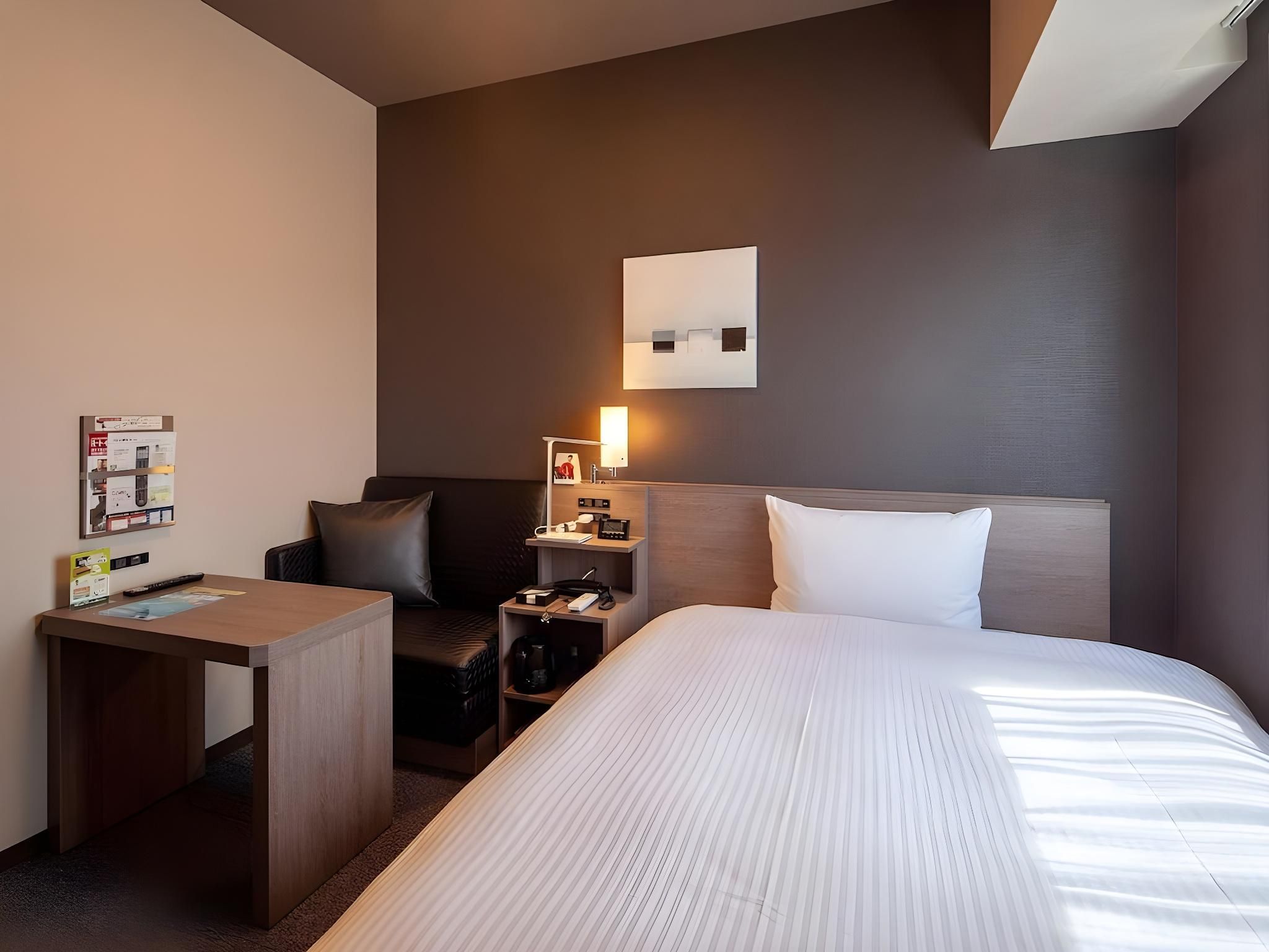 Single Room - Non-Smoking