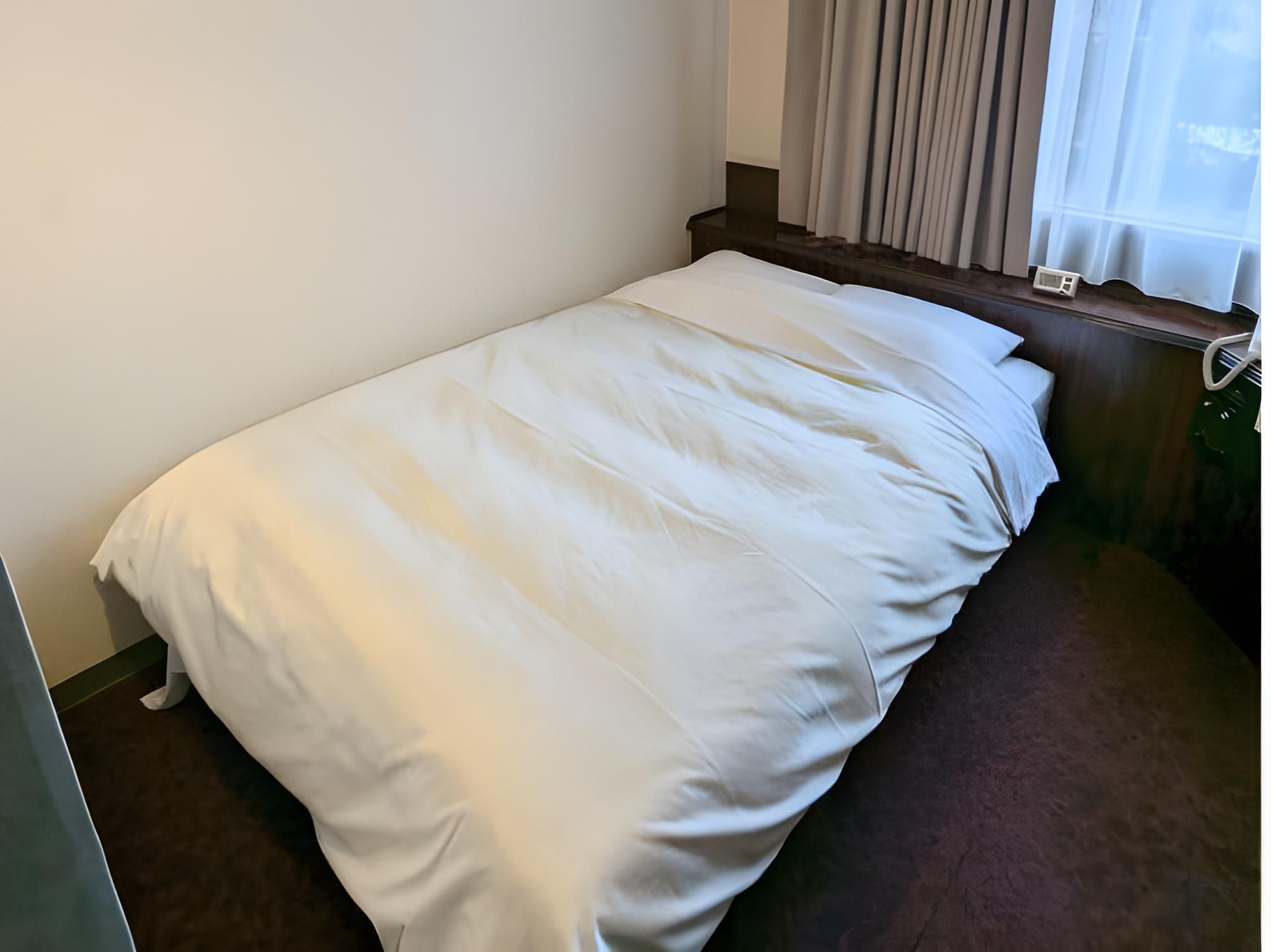 Semi Double Room - Smoking