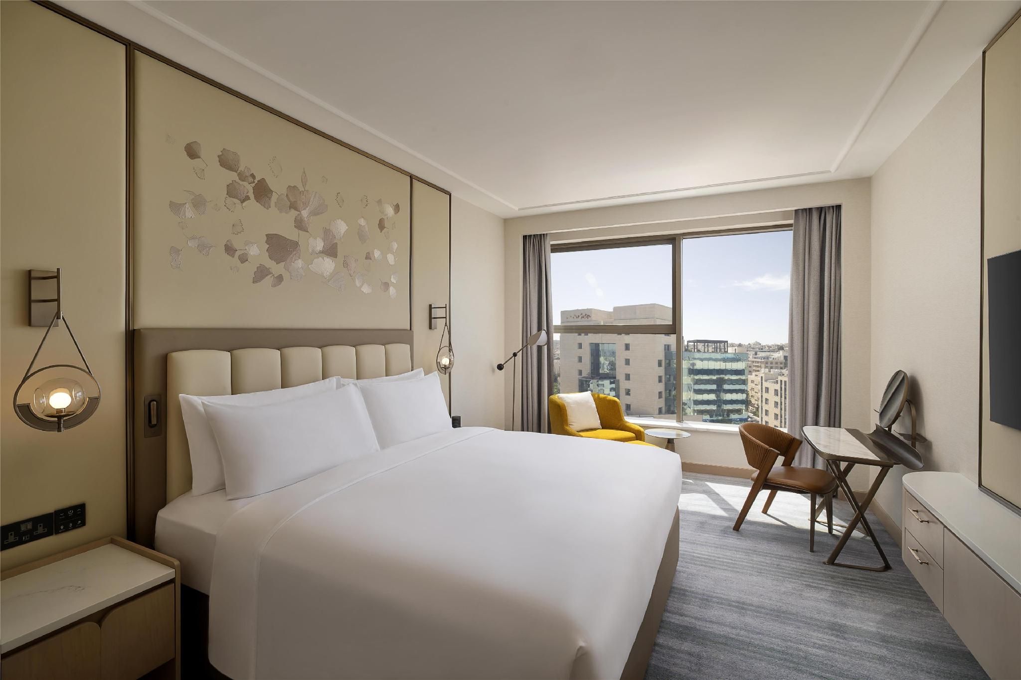 King Club Signia Deluxe One Bedroom Suite