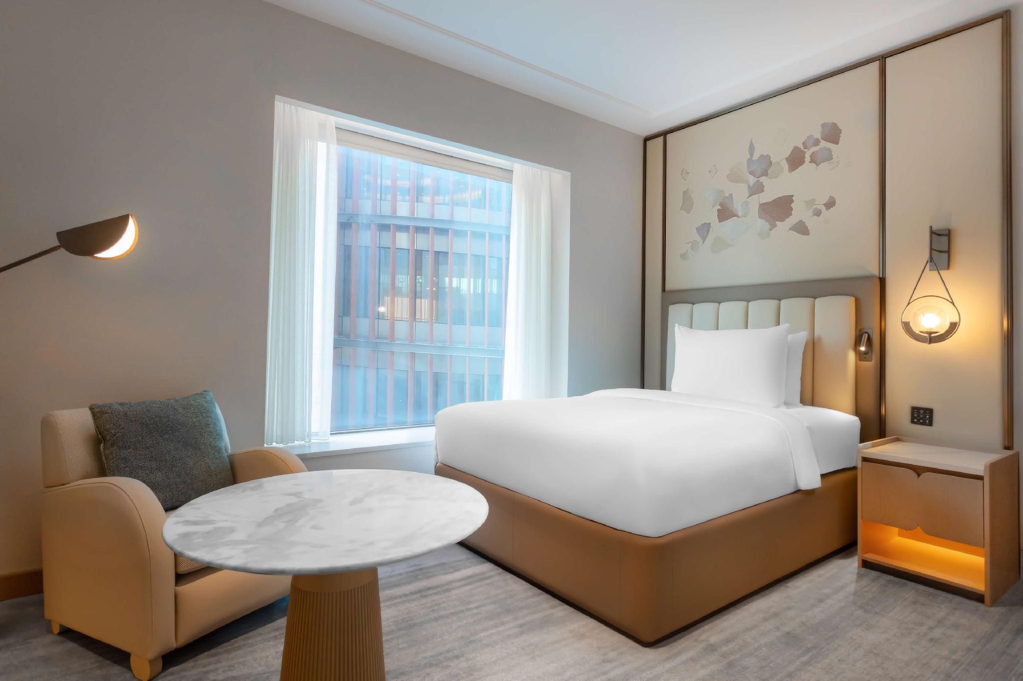Double Deluxe Accessible Room