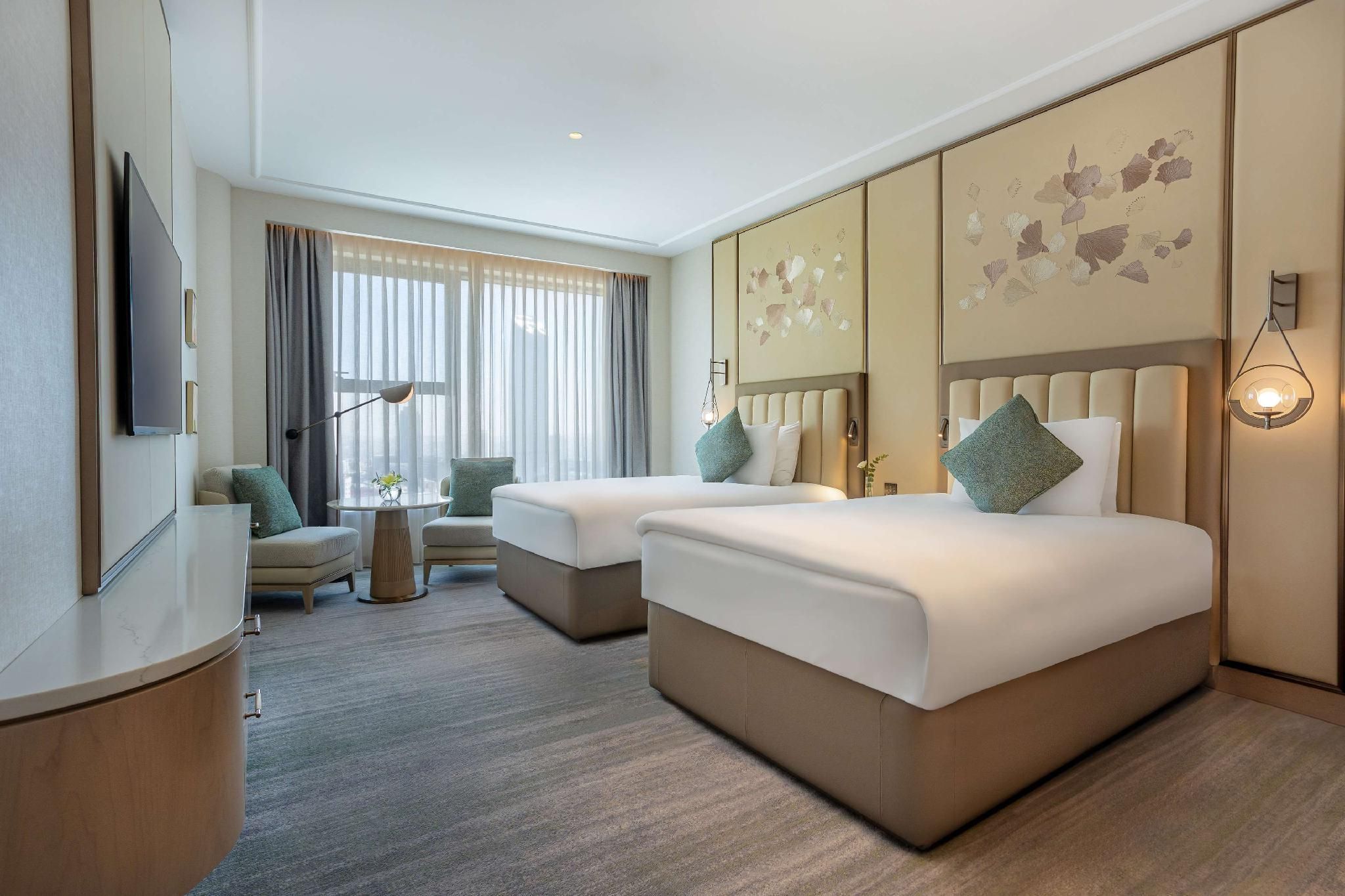 TWO DOUBLE BEDS PREMIUM ROOM