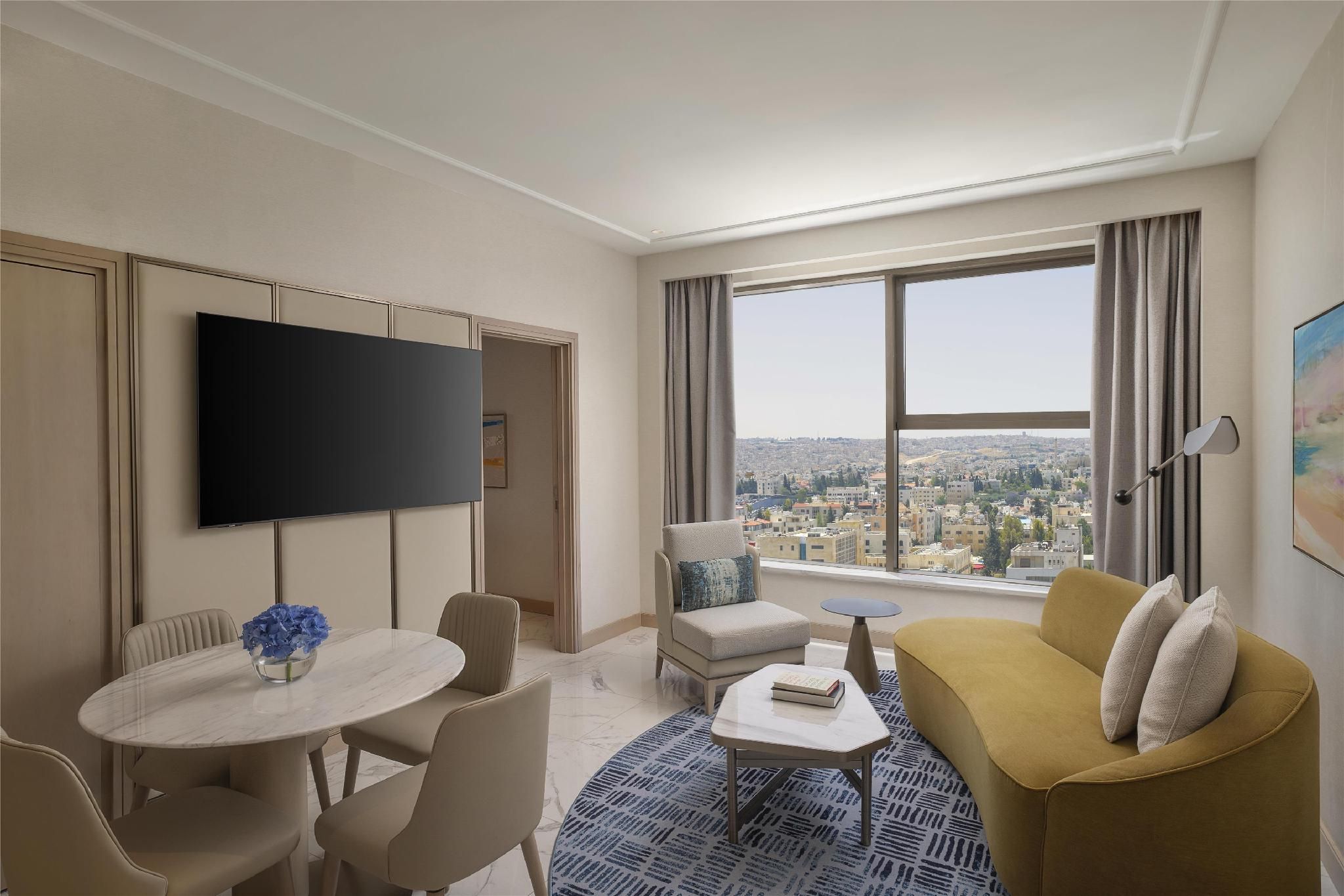 King Club Signia One Bedroom Suite