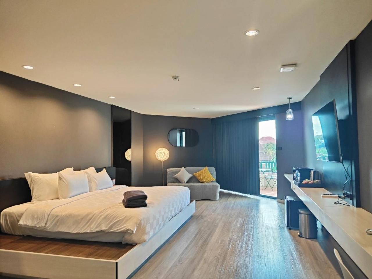 Standard Room -- 1 Bed