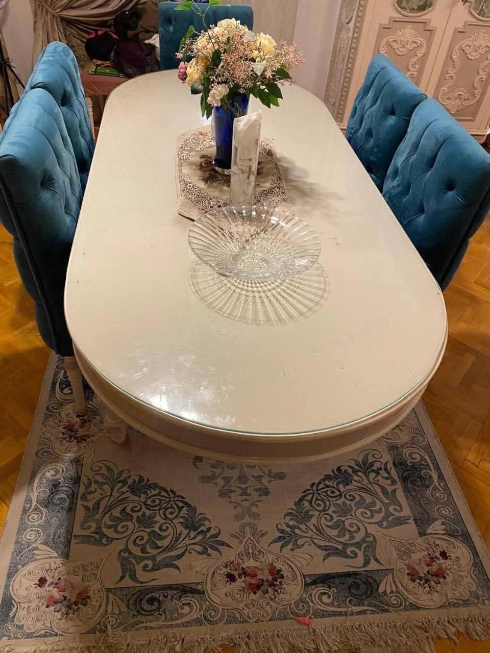 عبق التاريخ هاوس