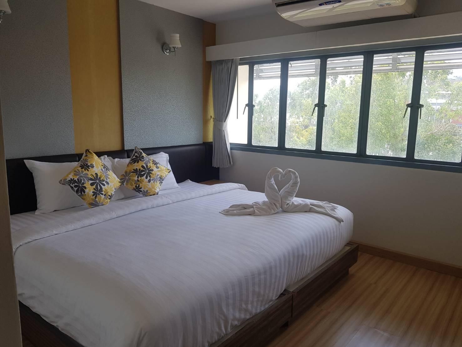 Standard - 1 Bed Double Non-Smoking