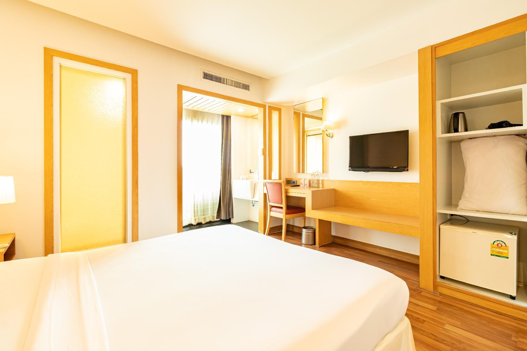Superior Single Room