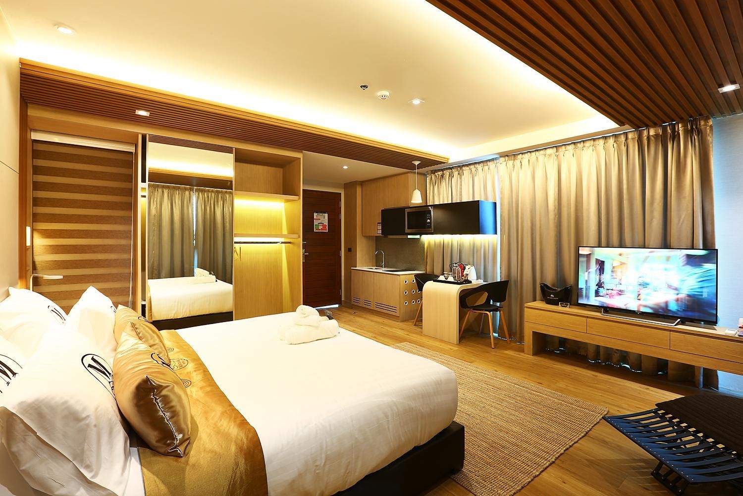 Executive Studio Room