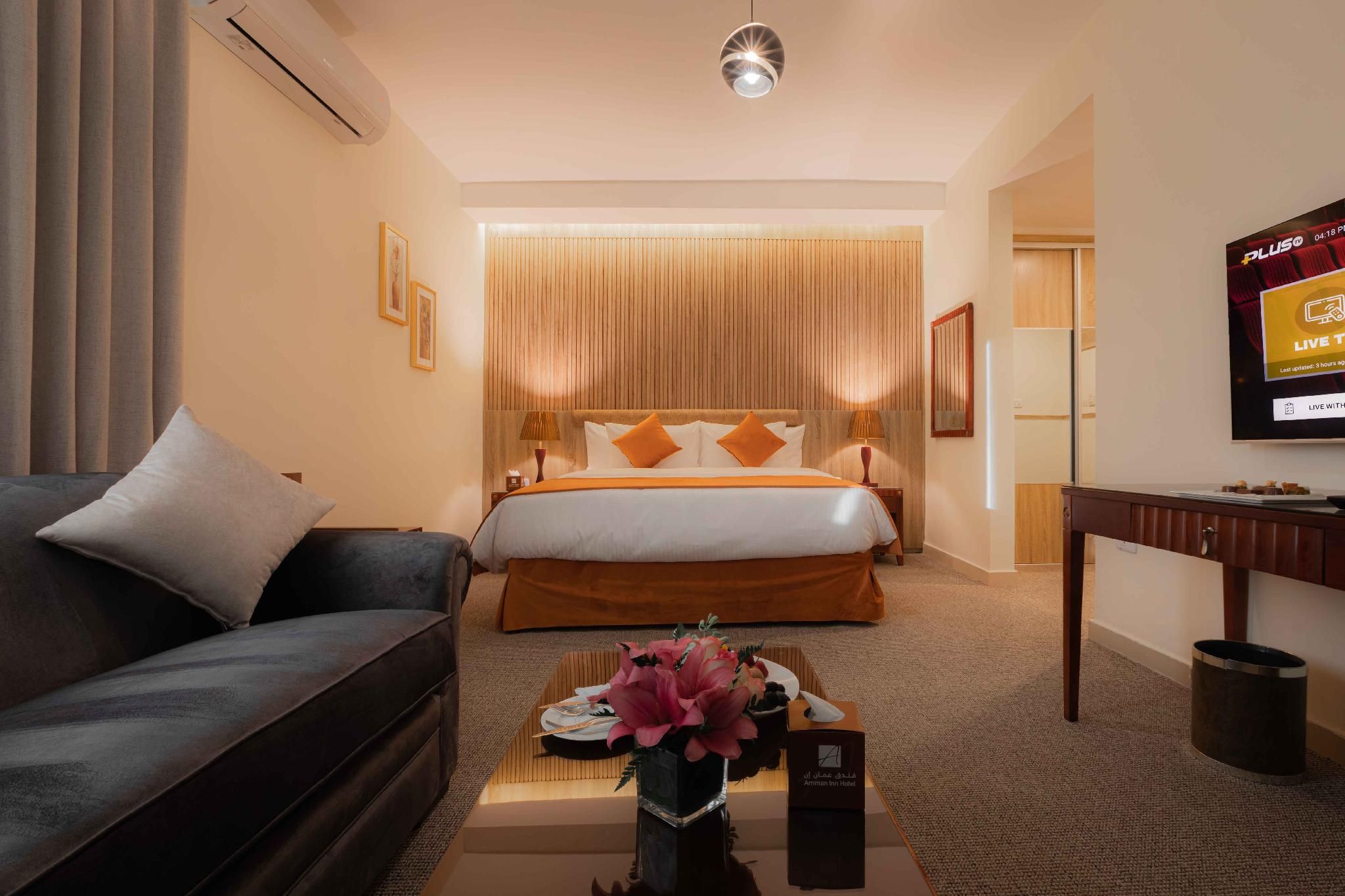 Deluxe Room with King Bed - Non-Smoking