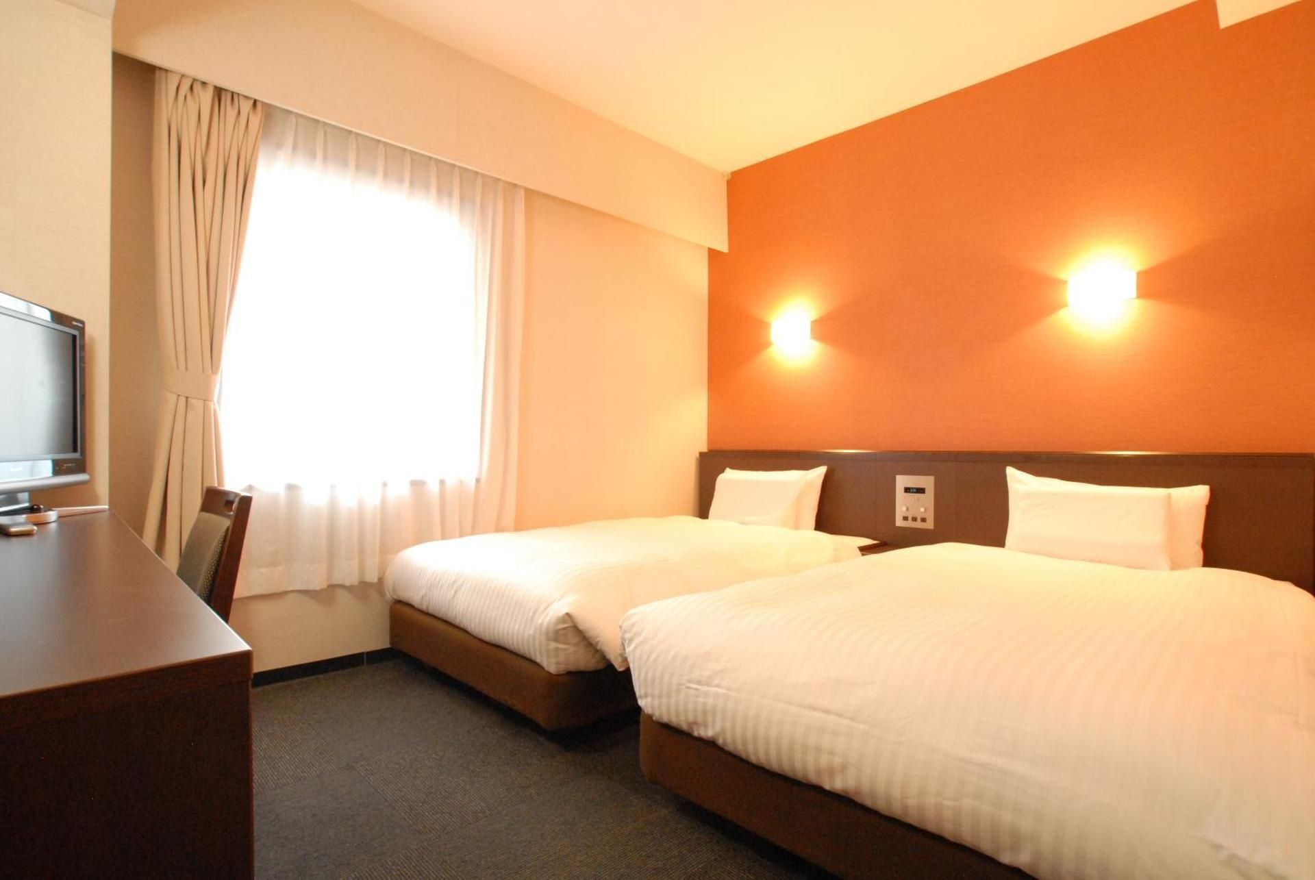 No-Room-Cleaning-Service - Twin Room - Smoking	