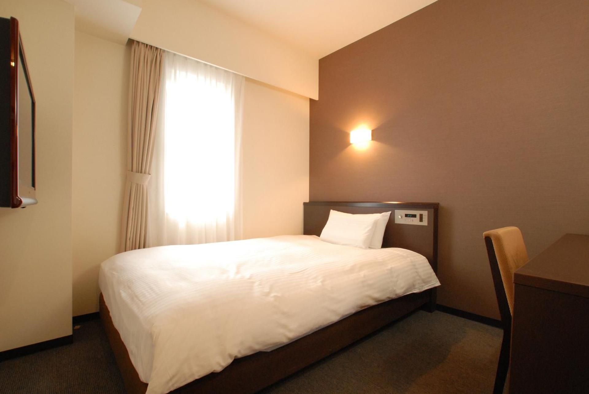 No-Room-Cleaning-Service - Deluxe Single Room - Non-Smoking