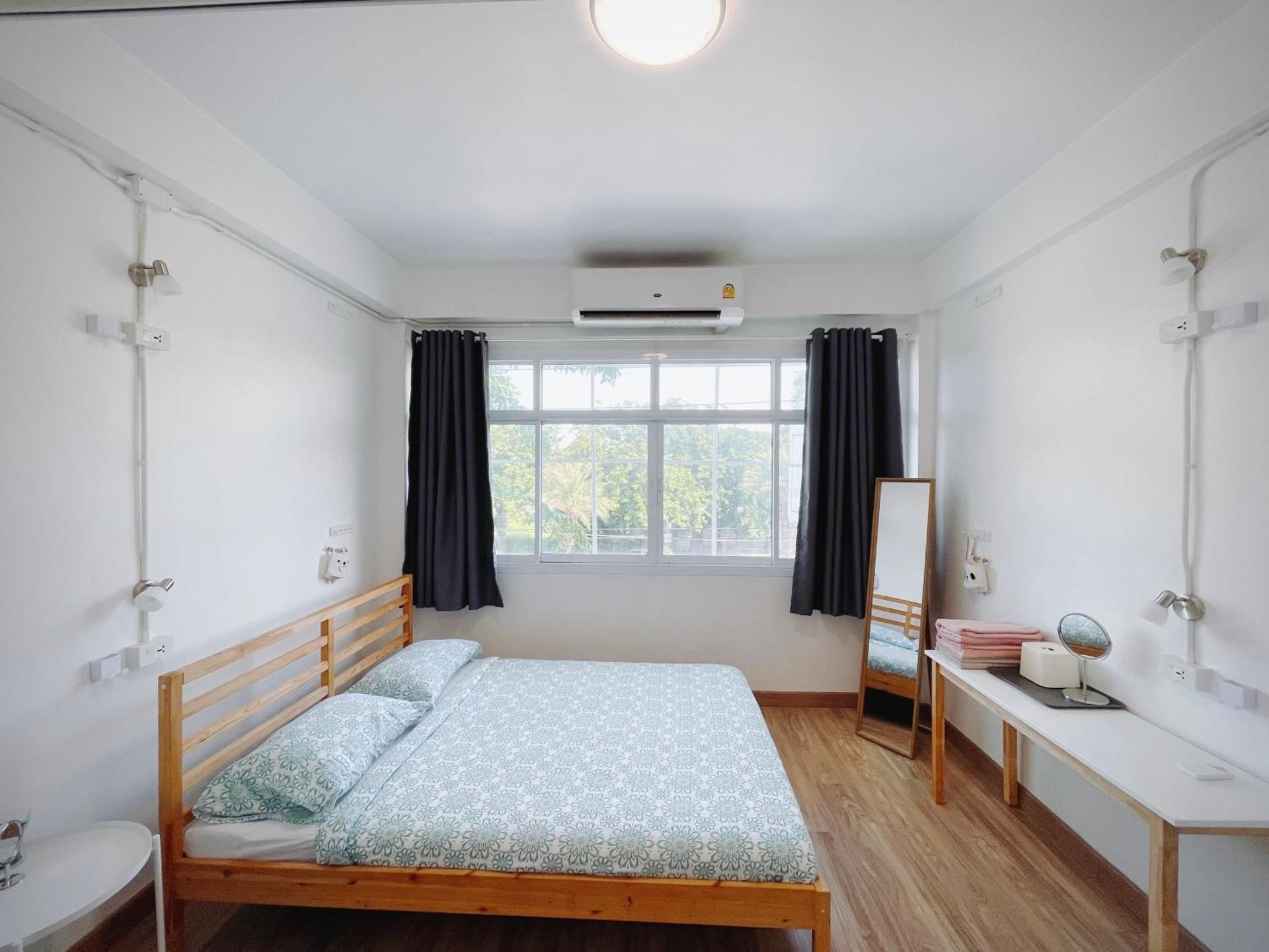 Double Room with Private External Bathroom