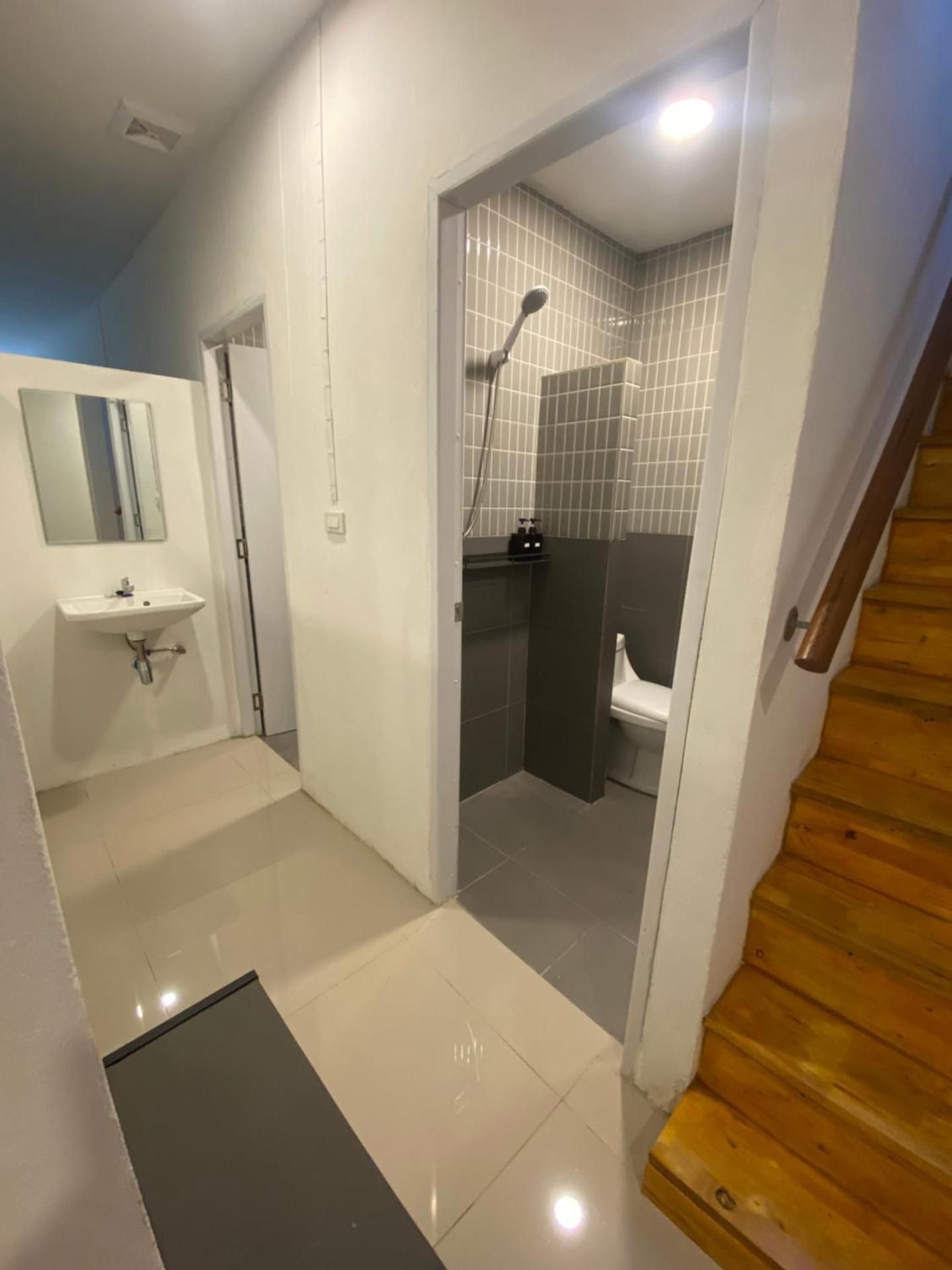 Queen Room with Shared Bathroom