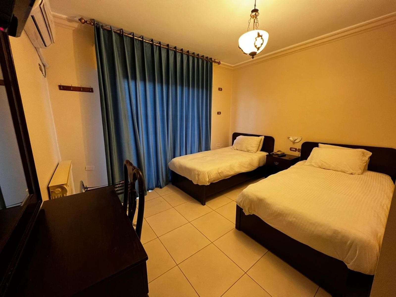 Salome Hotel Standard Twin Room 2