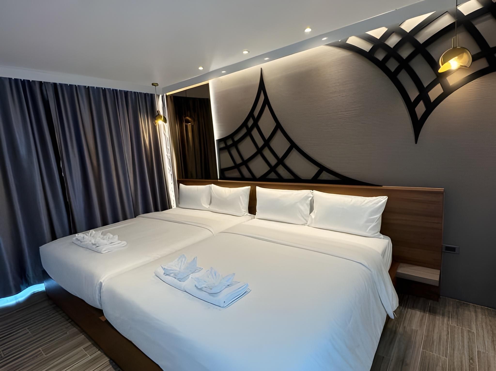 S3 Ayutthaya Hotel Family Pool View 2