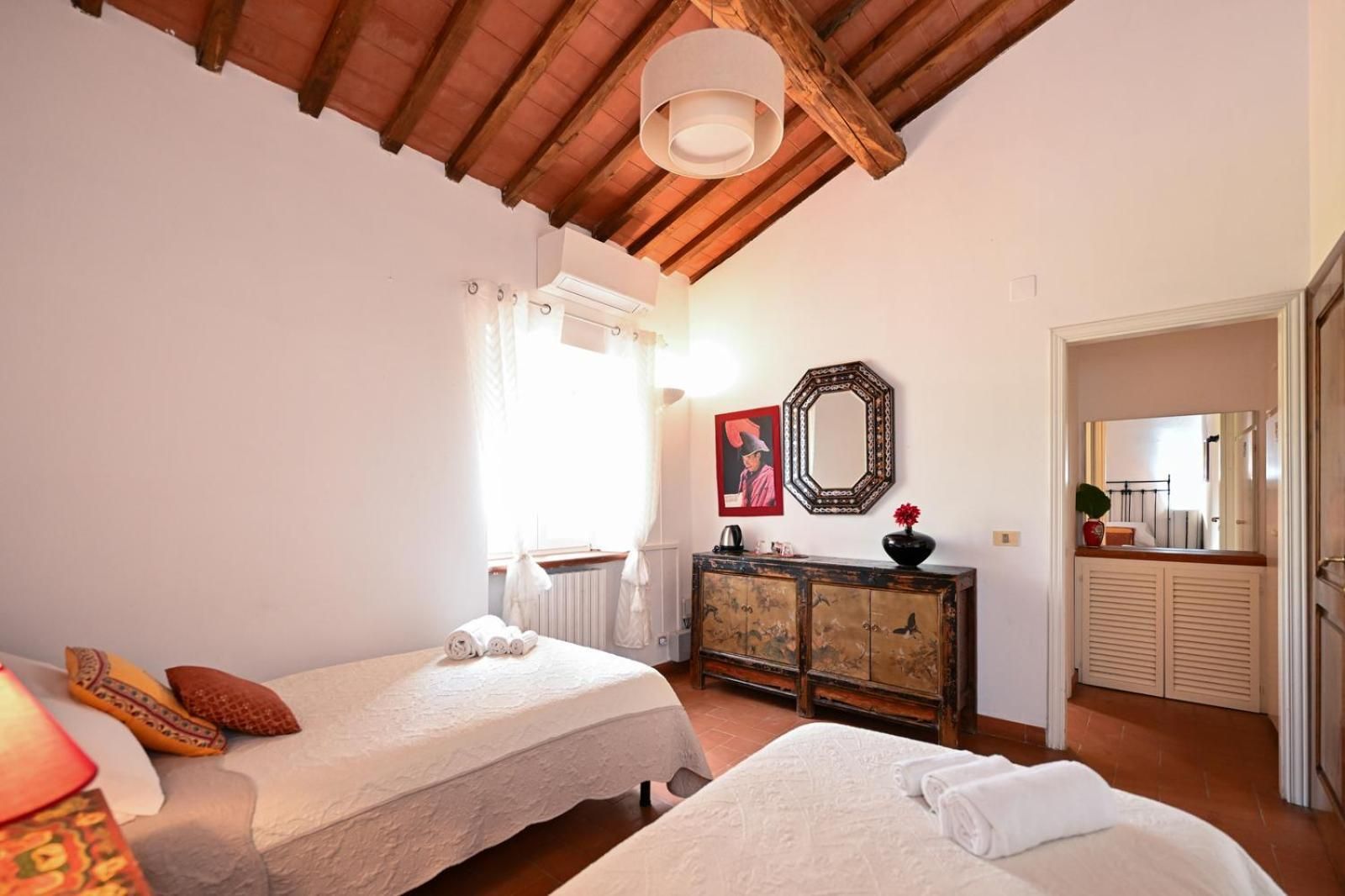 Twin Room with View