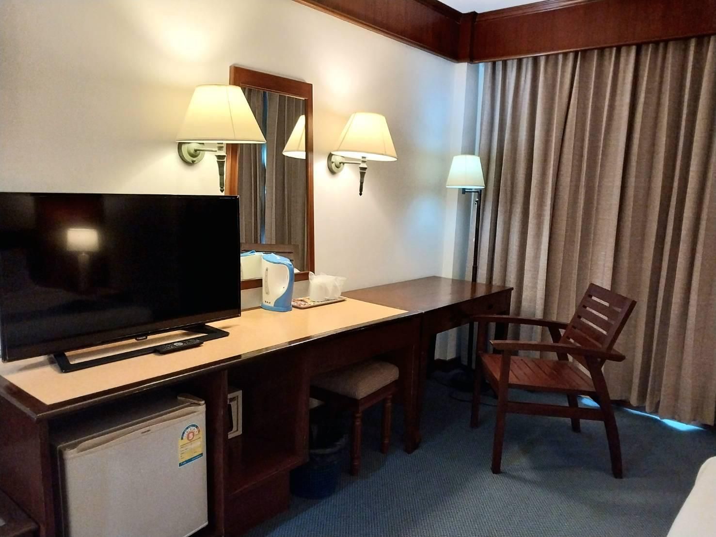 At Ayutthaya Hotel 2nd Floor Standard Room 3