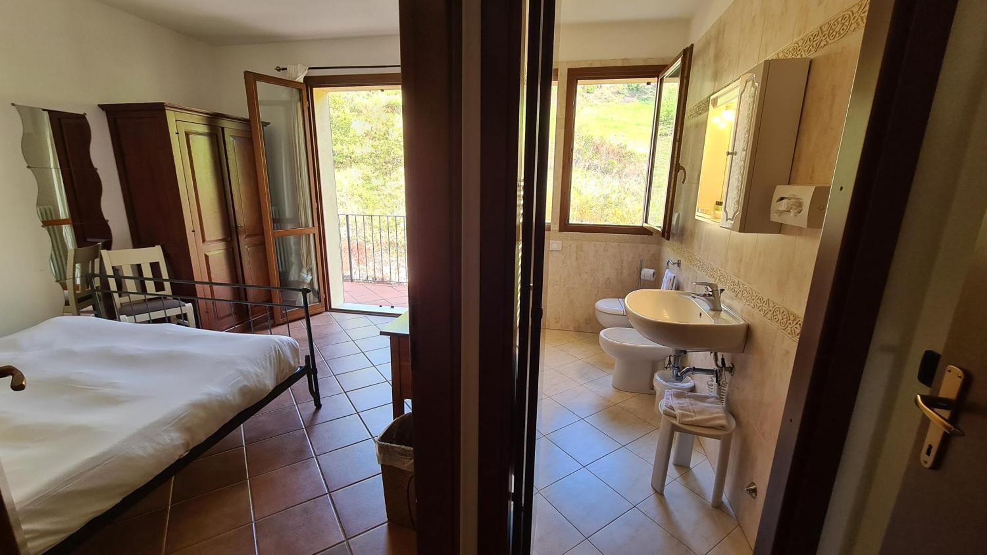 Two-Bedroom Apartment - Split Level