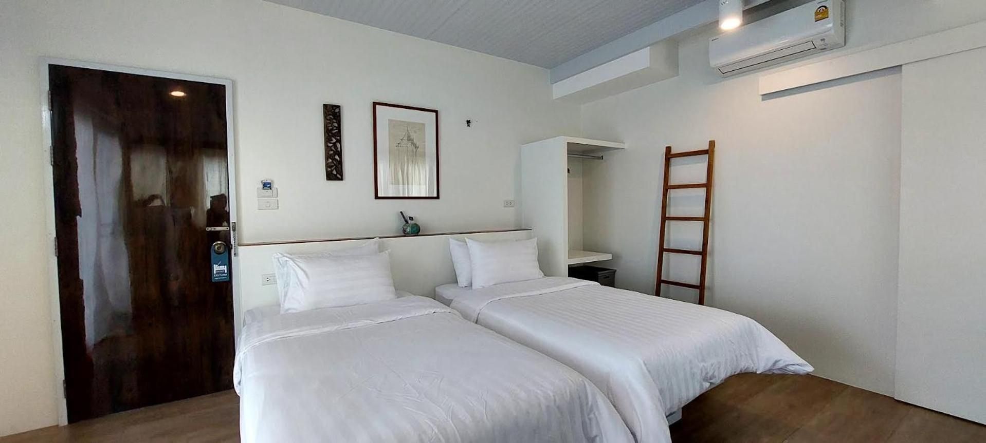 Twin Room with Balcony