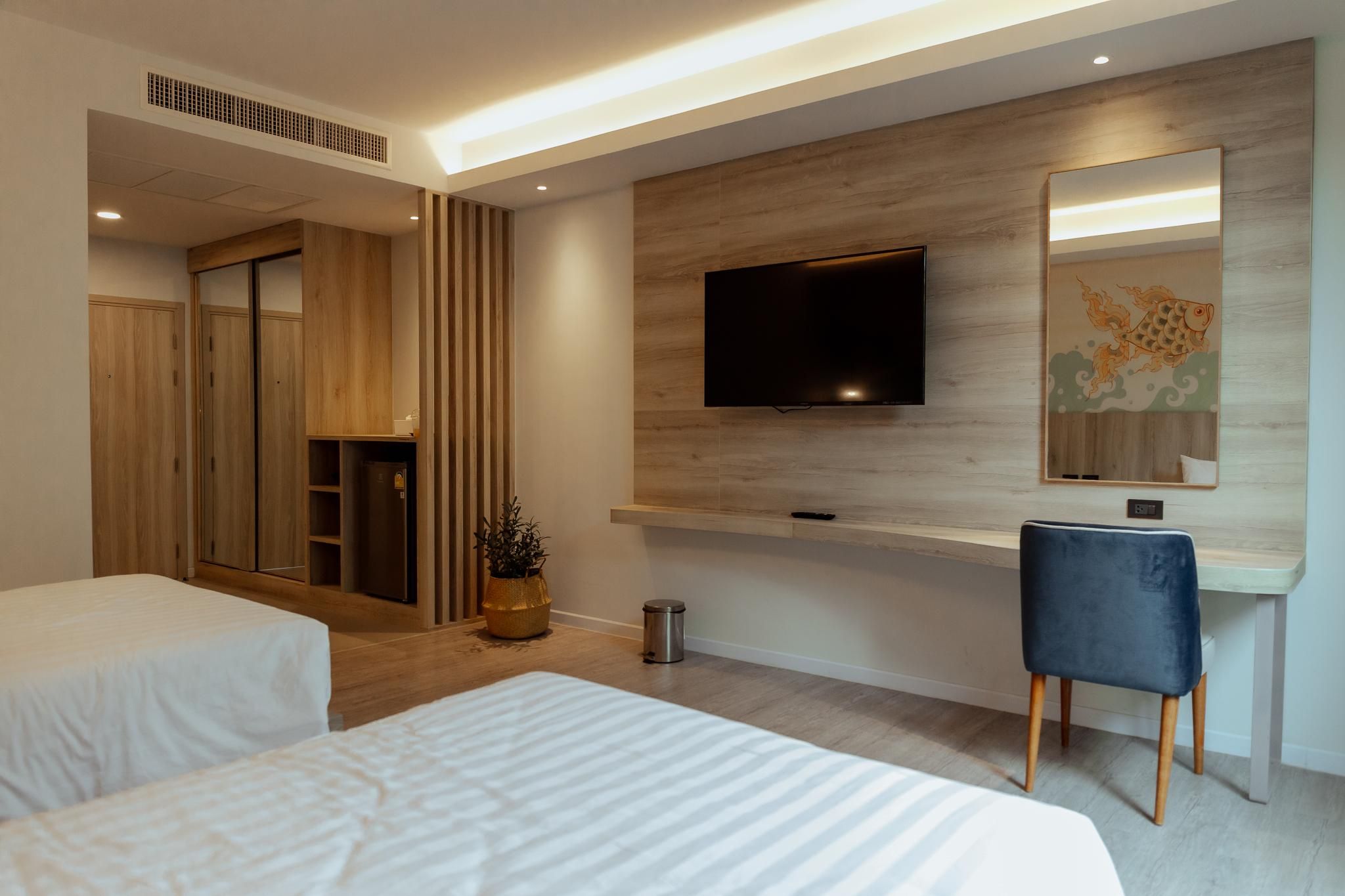 Superior Twin Room