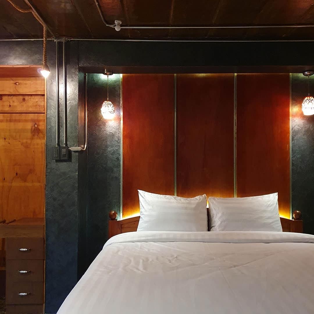 Vintage54 Hotel Ayutthaya Superior King Room 2