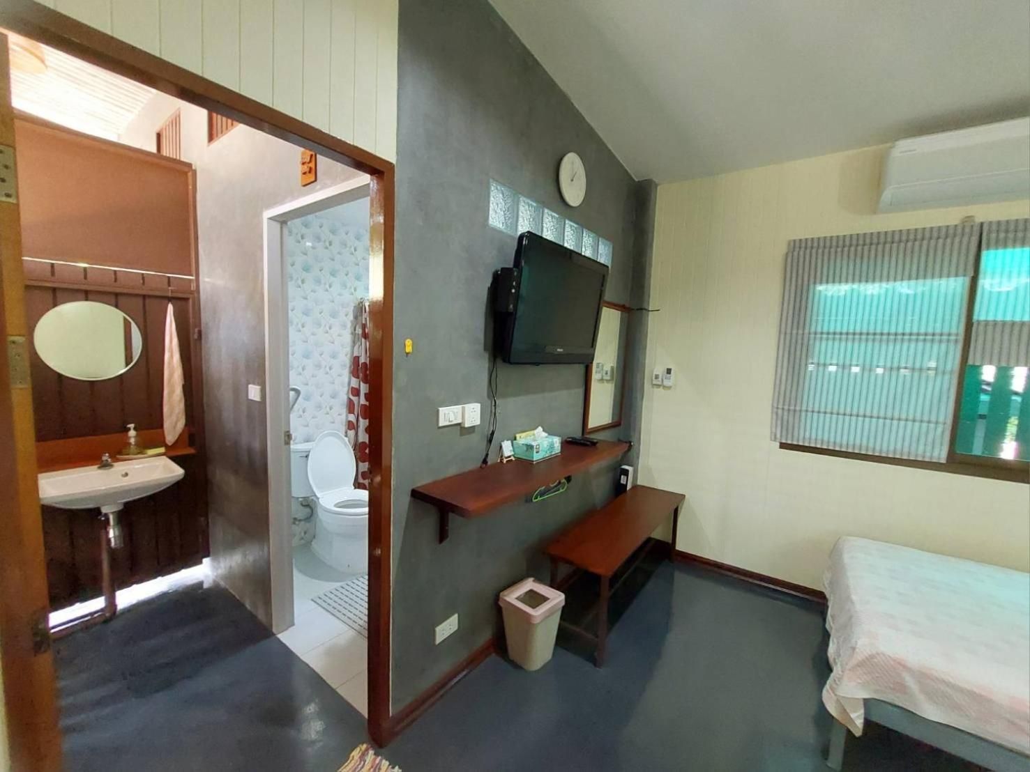 Twin Room with Garden View