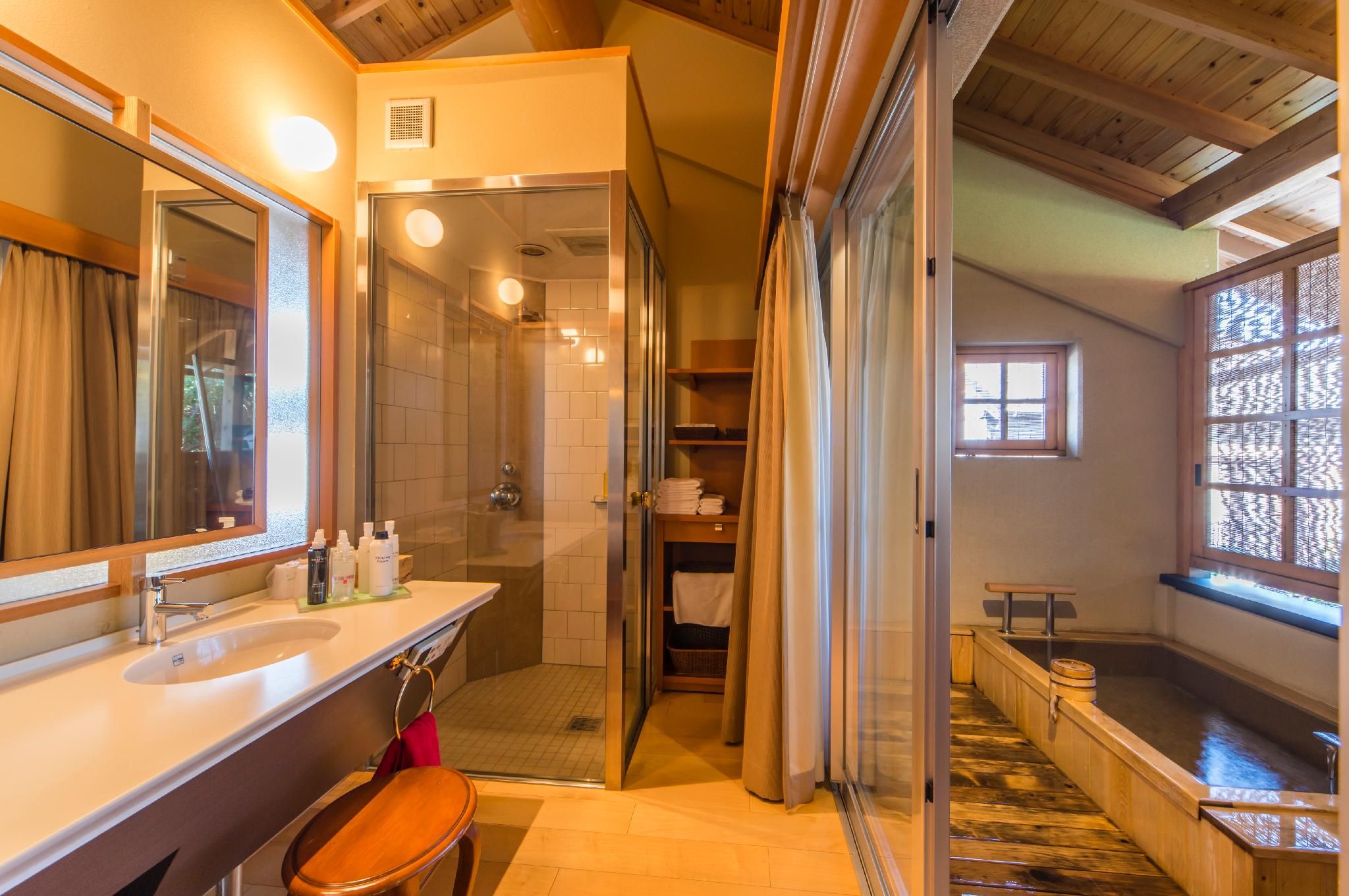 Japanese Western Style Room for 4 People - Non-Smoking
