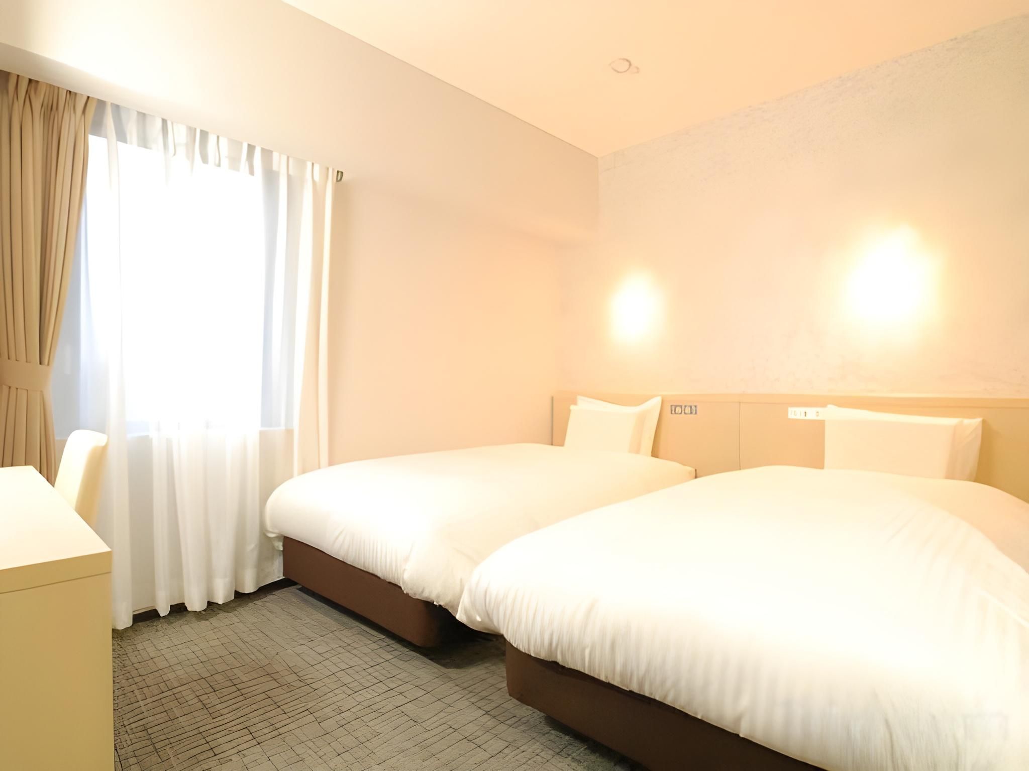 Twin Room - Non-Smoking