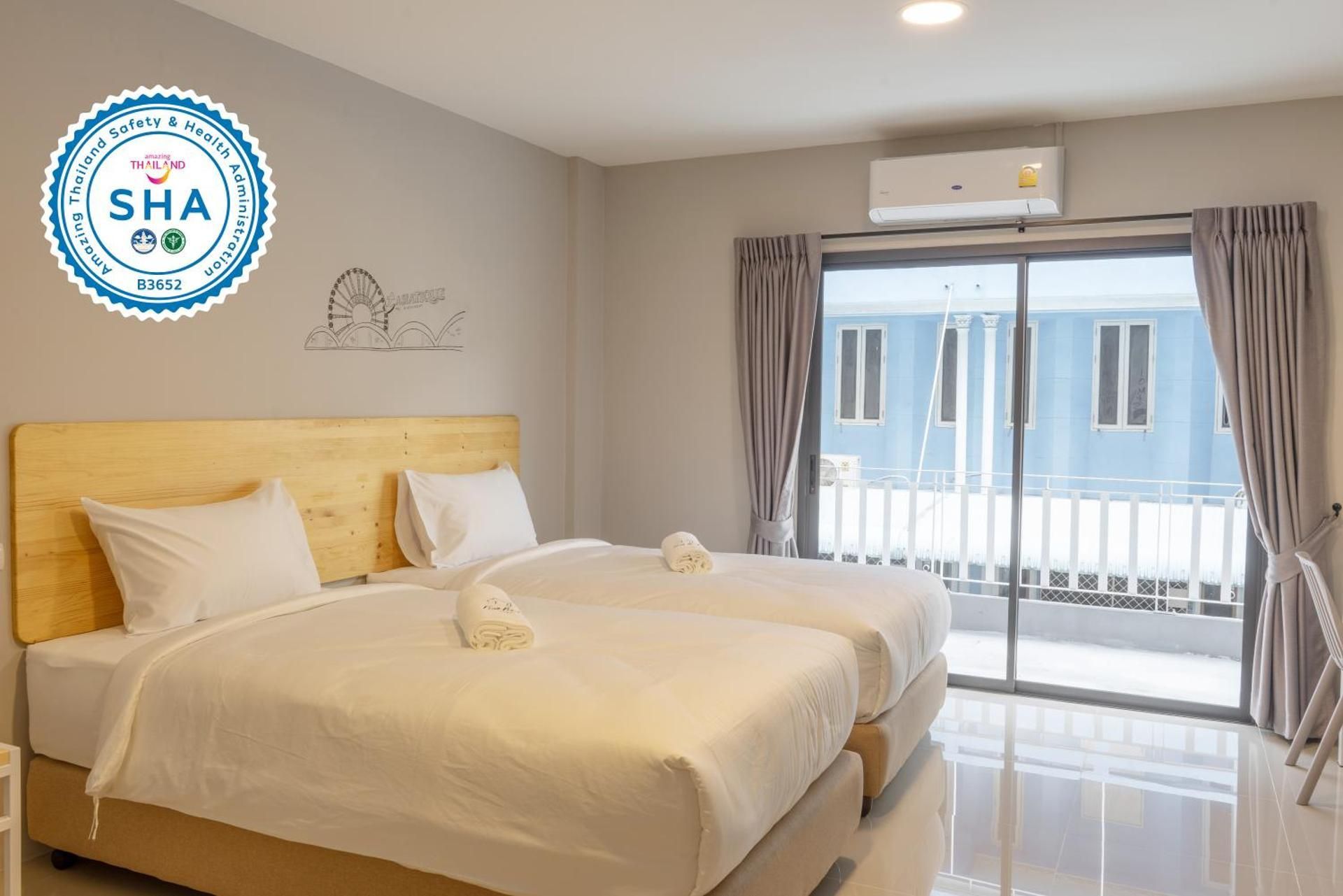 Fine Bed Hotel Superior Twin Room