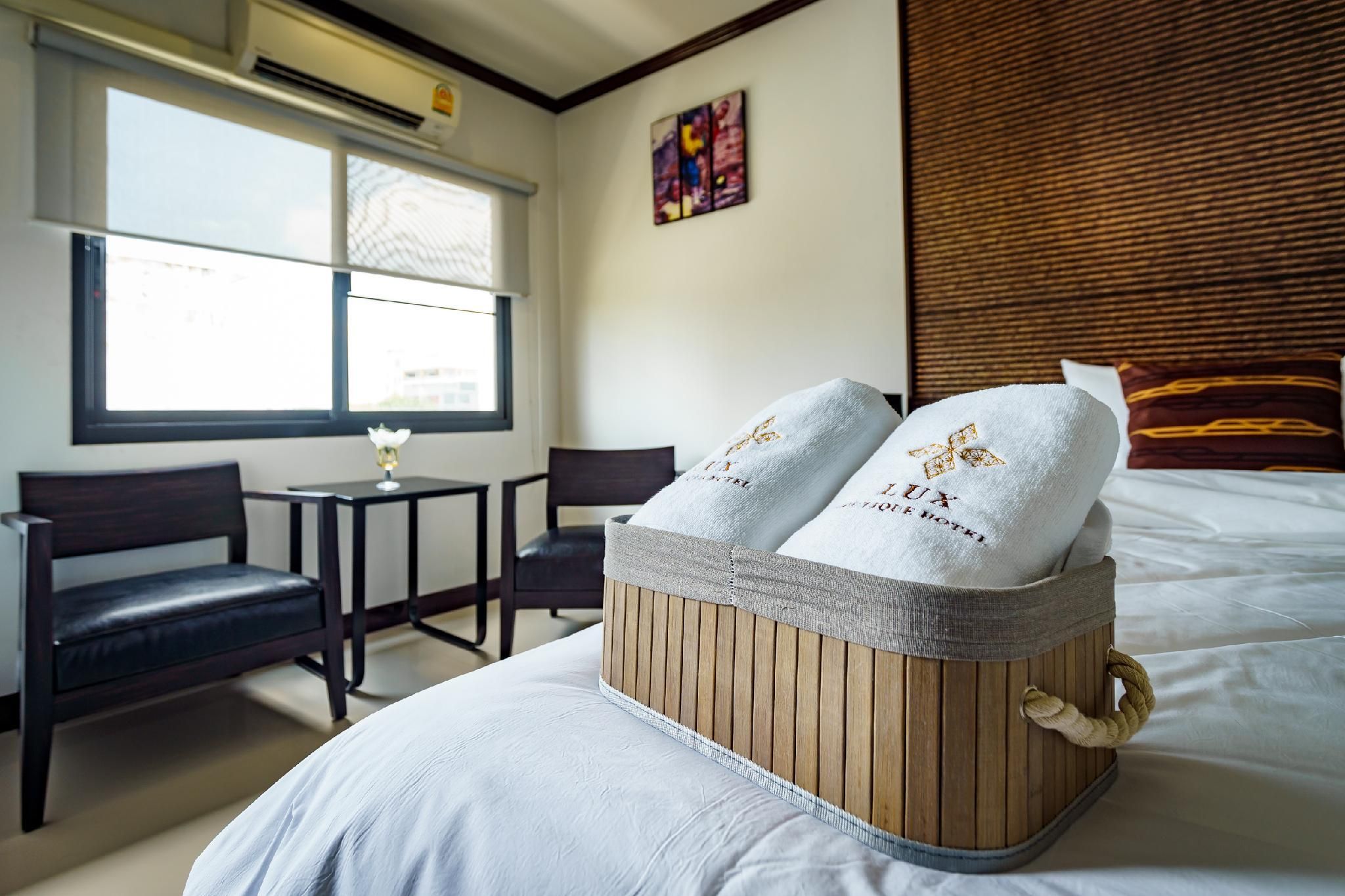 Lux Boutique Hotel Standard Queen Room