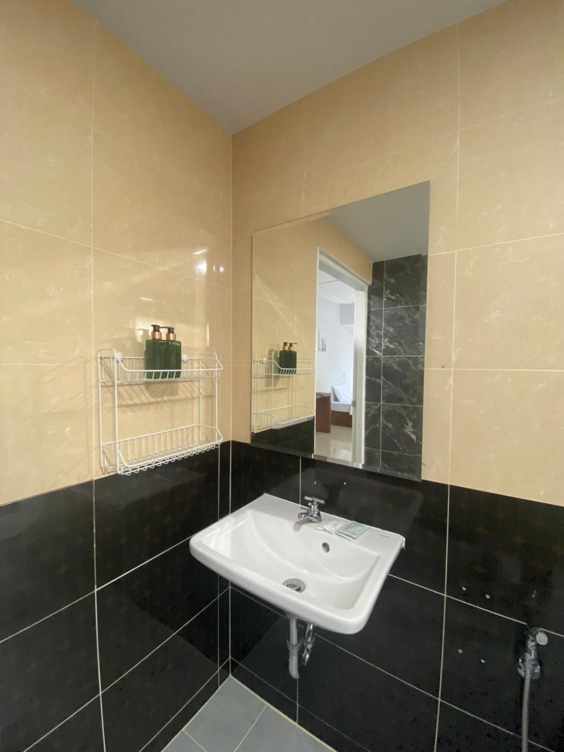 Sivaphruek Place Family Room 3