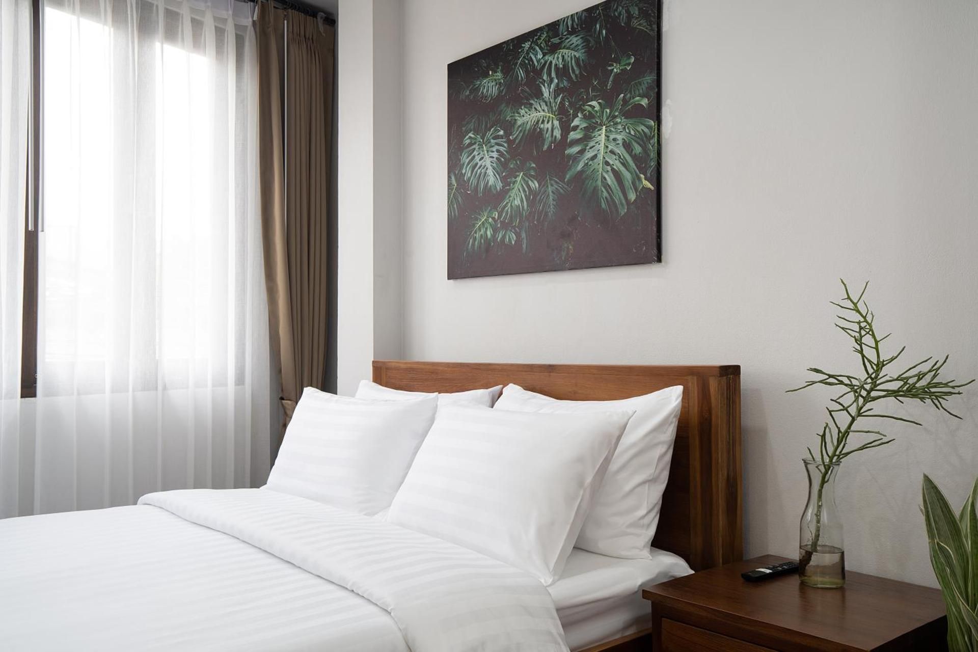 Deluxe Queen Room