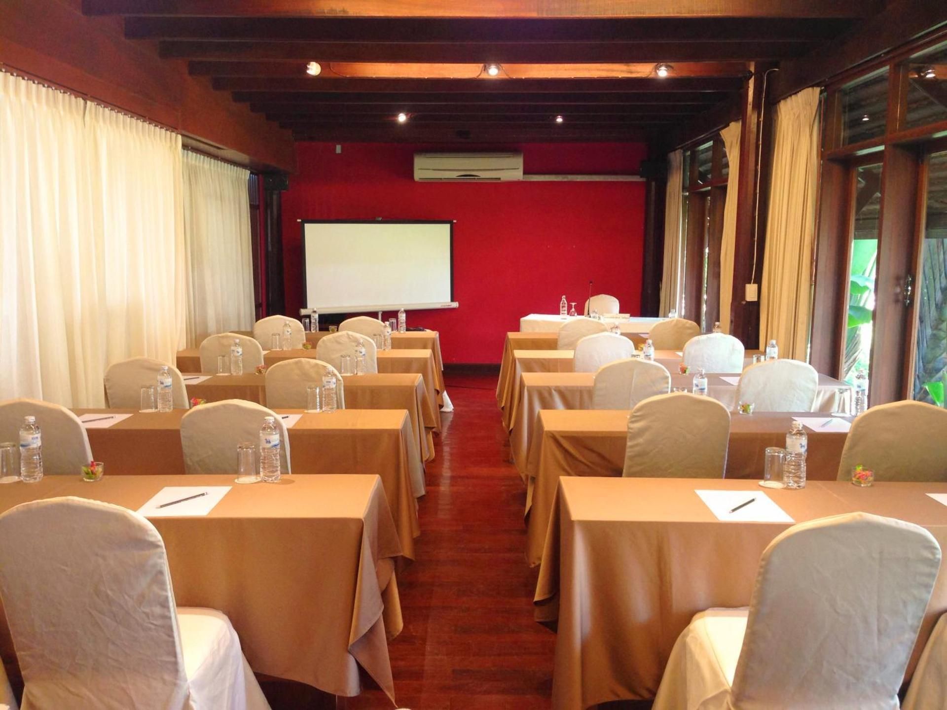 meeting room / ballrooms