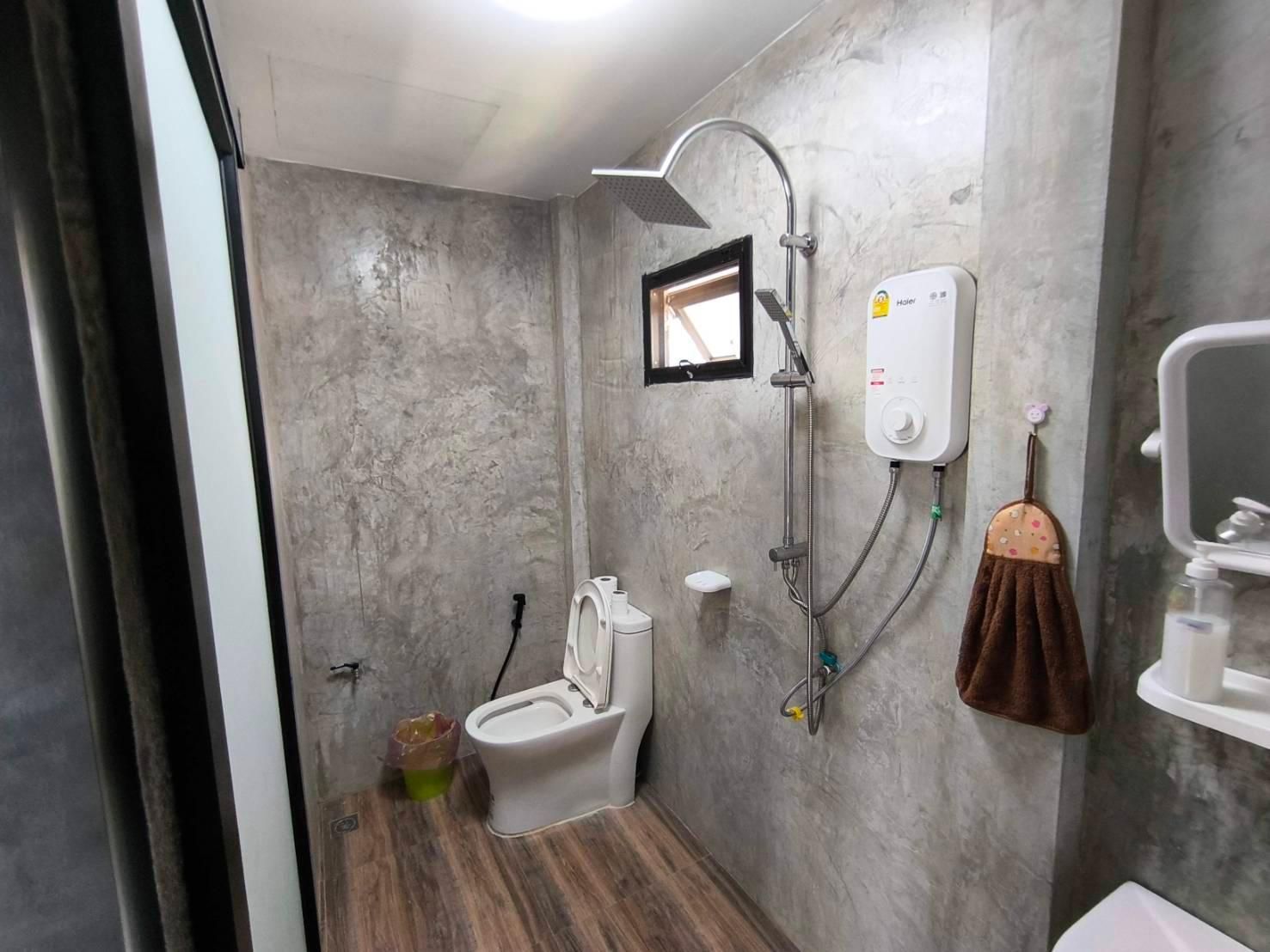 Standard Room -- 1 Bed