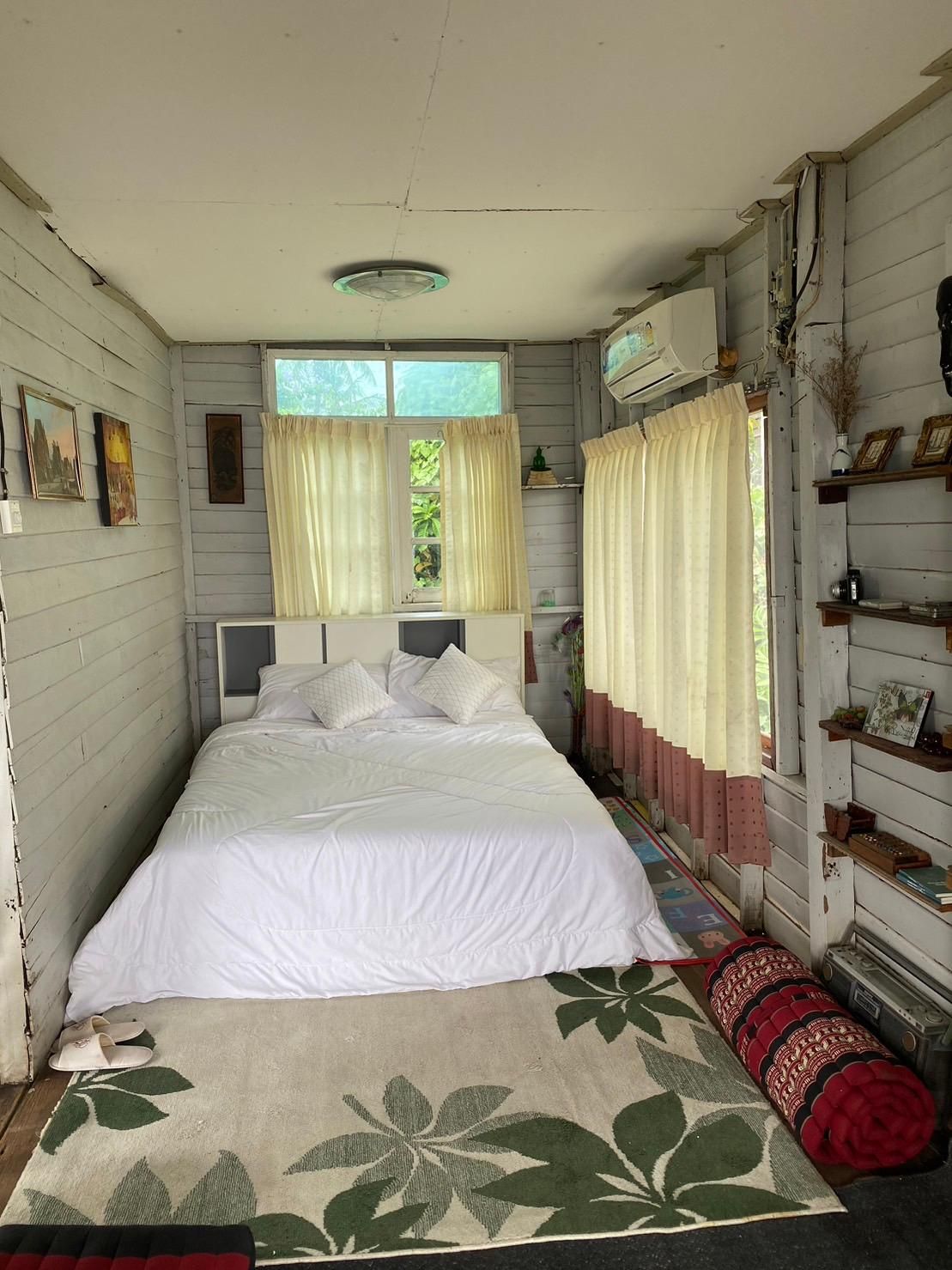1-Bedroom House
