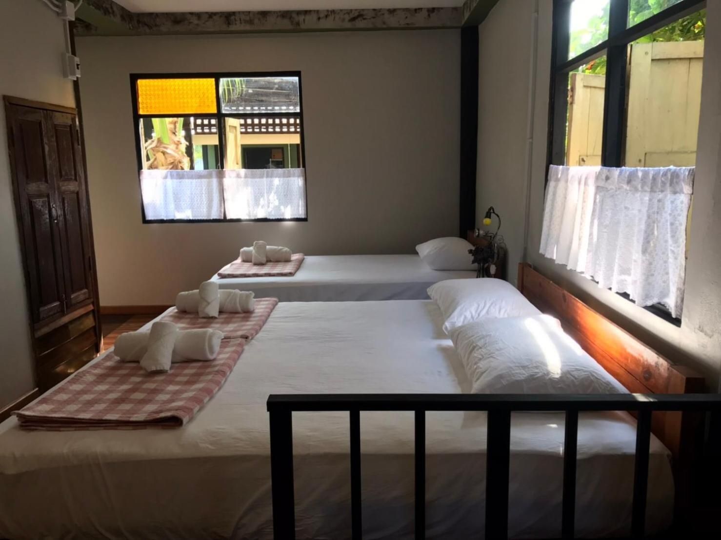 Triple Room with Bathroom