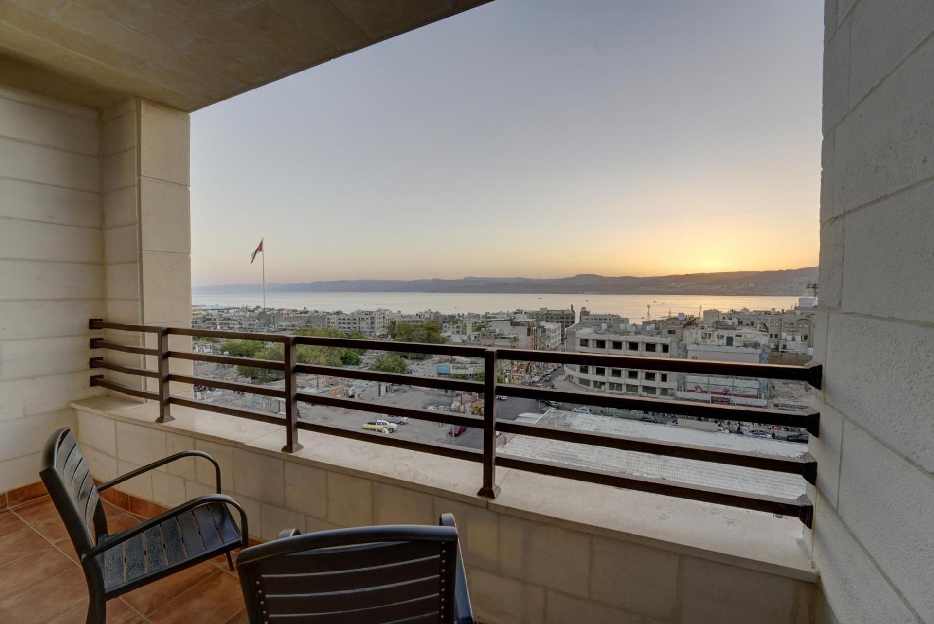 Family Room with Sea View