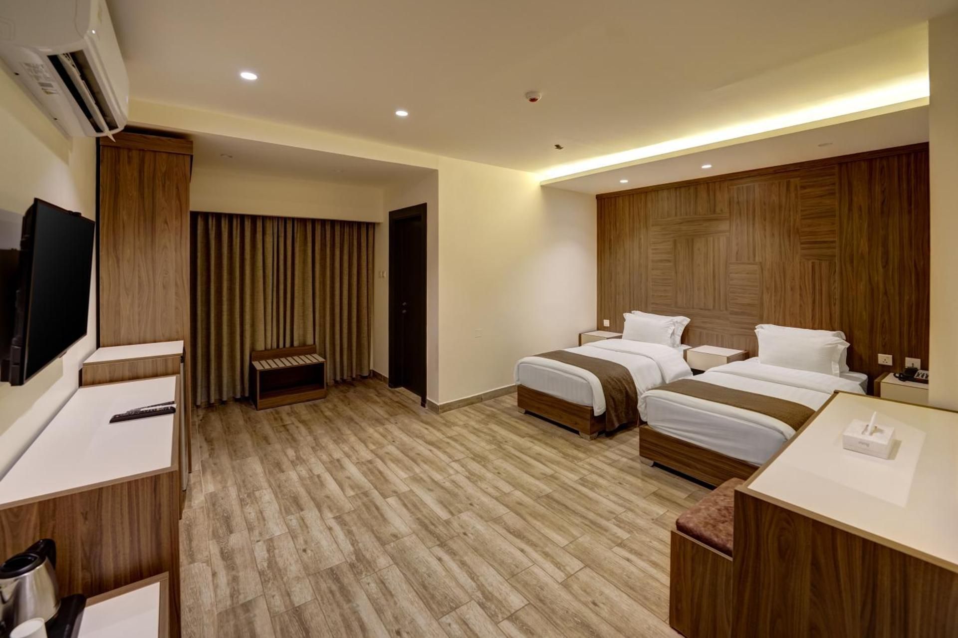 Standard Twin Room