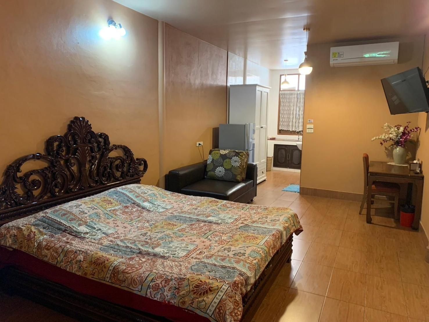 Large Double Room