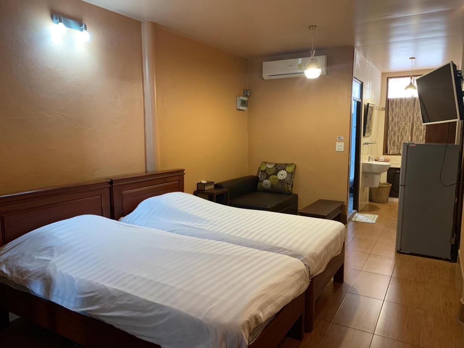 Large Double Room