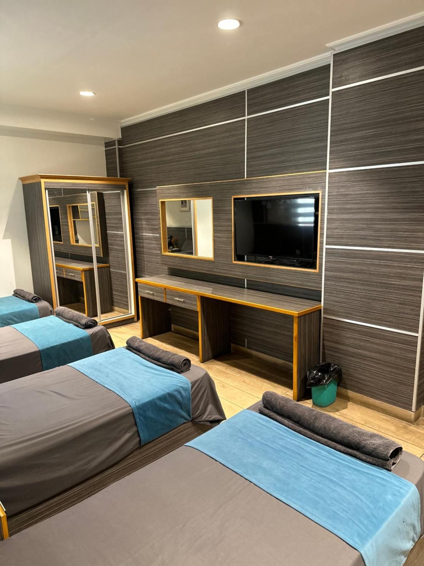Luxury Quadruple Room