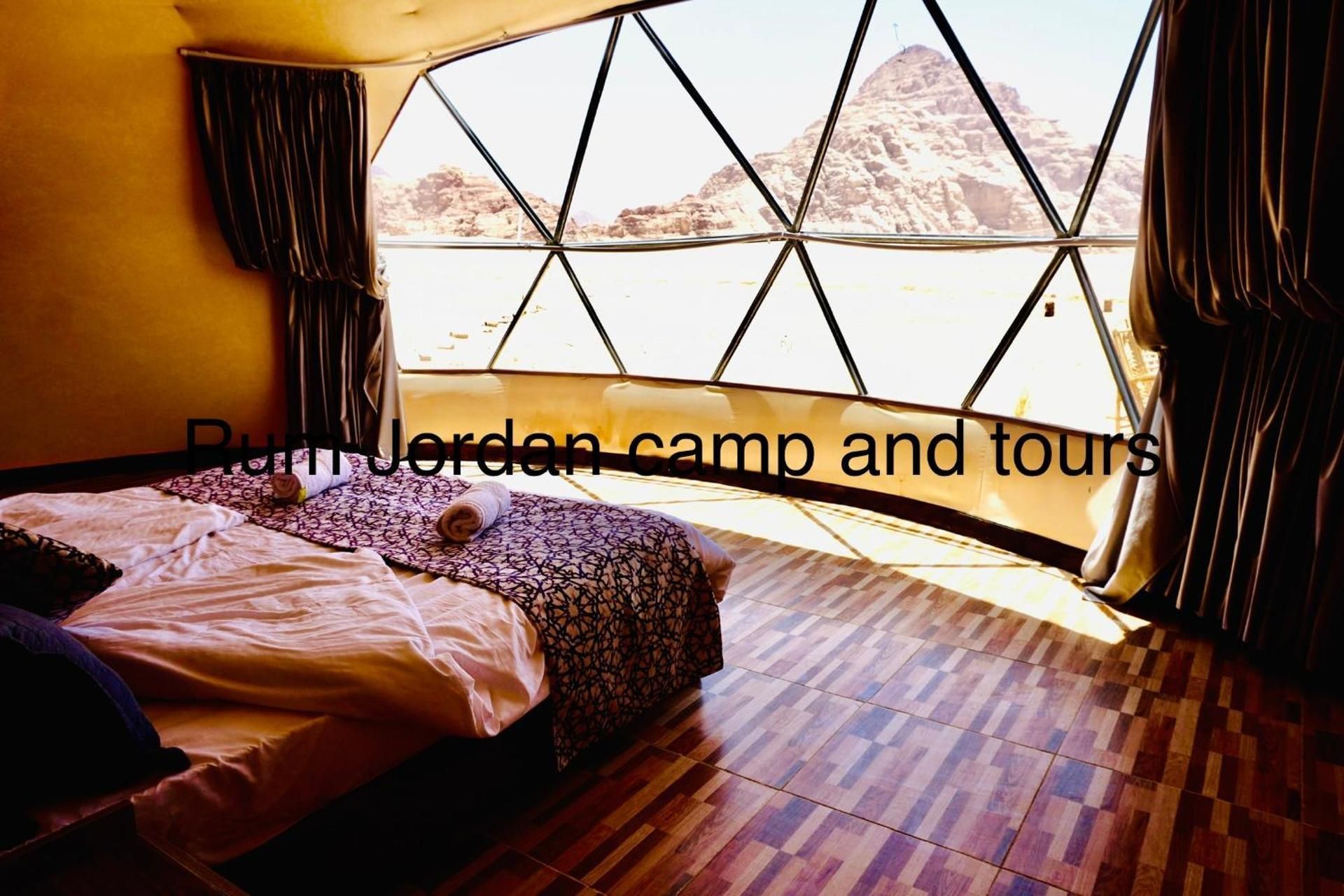 Deluxe Double or Twin Room with Mountain View